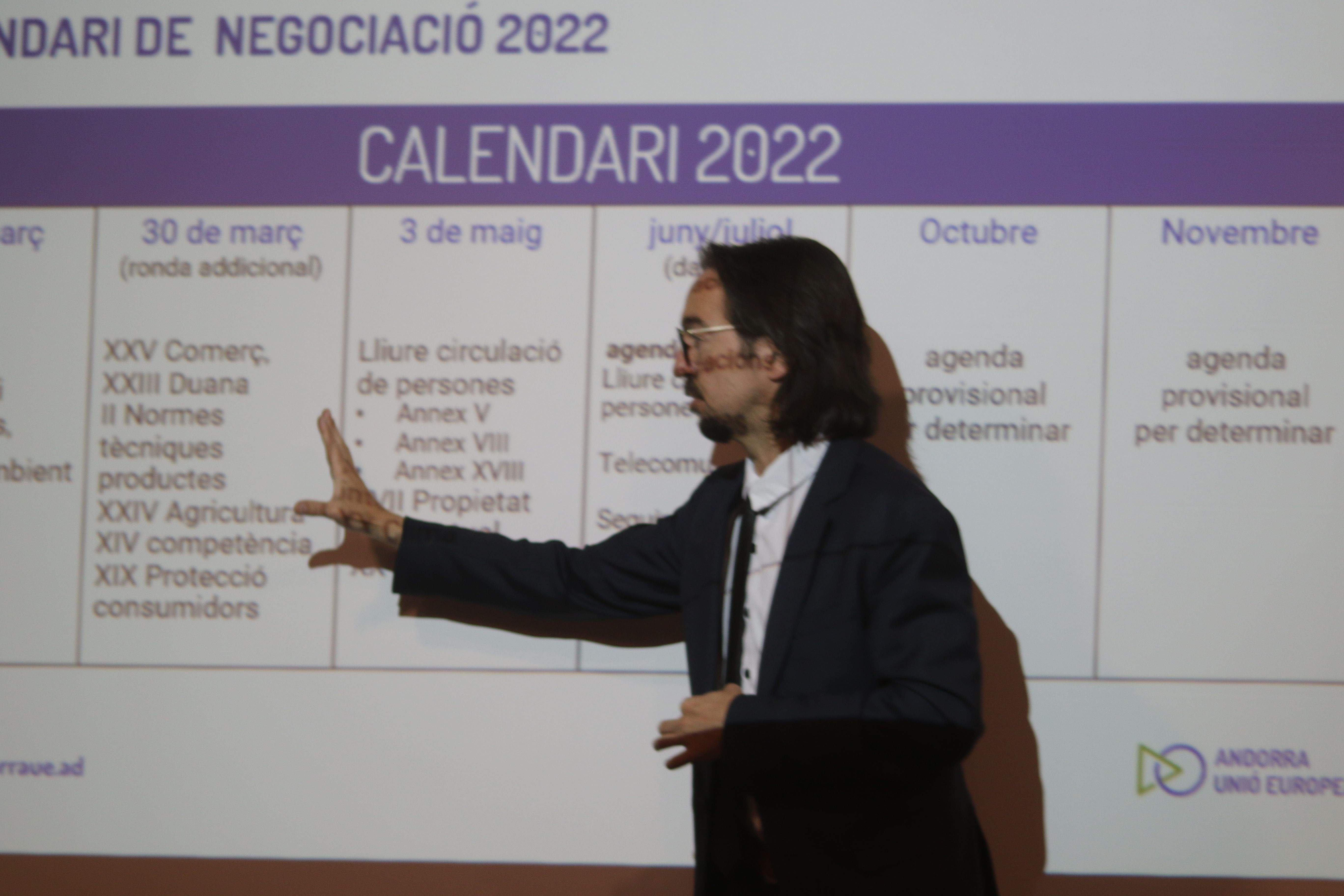 El secretari d'Estat d'Afers Europeus, Landry Riba, explicant el calendari negociador.