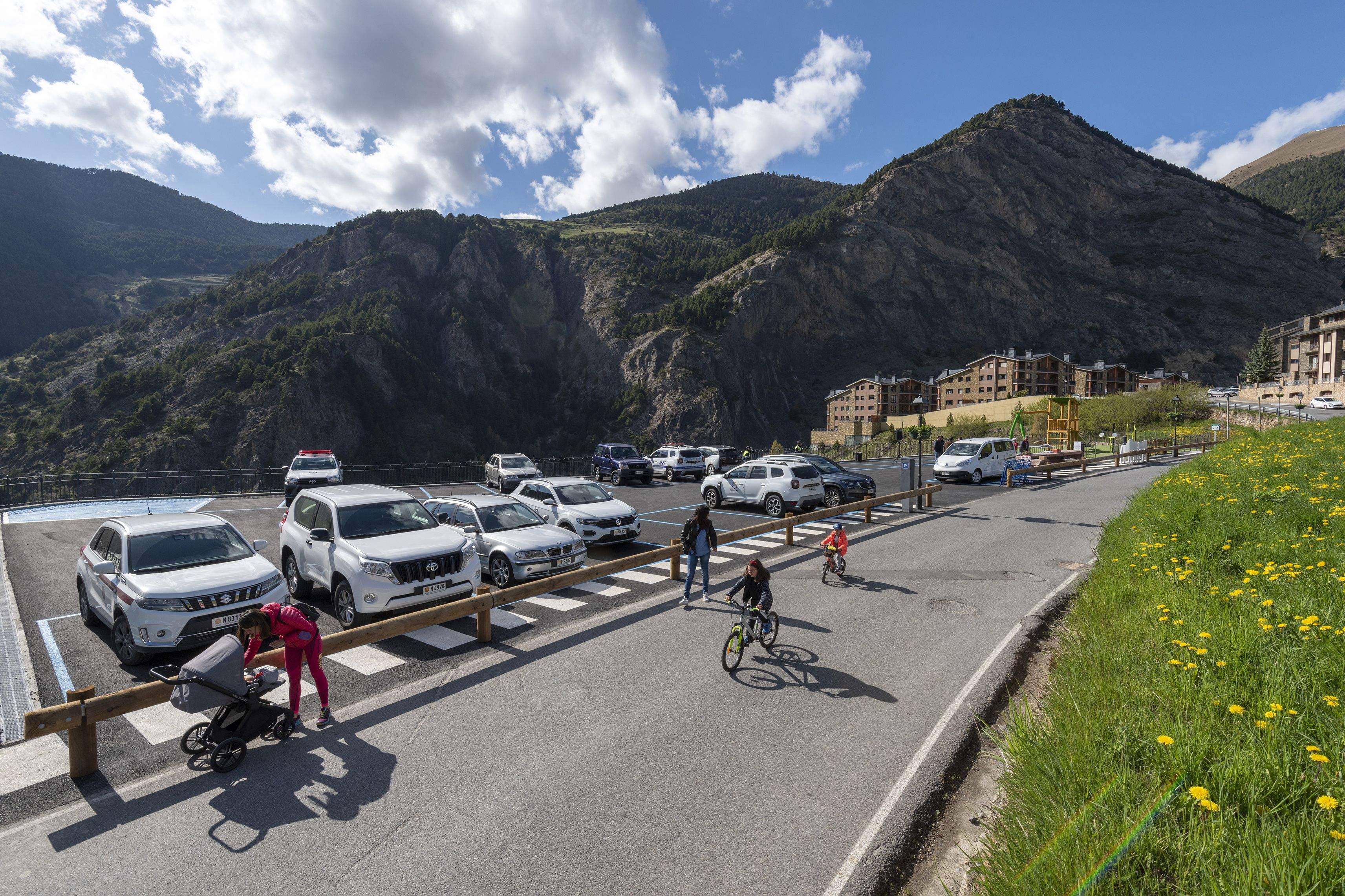 Canillo Inaugura Un Espai Amb 27 Places D aparcament A Prats Altaveu canillo-inaugura-un-espai-amb-27-places-d-aparcament-a-prats-altaveu