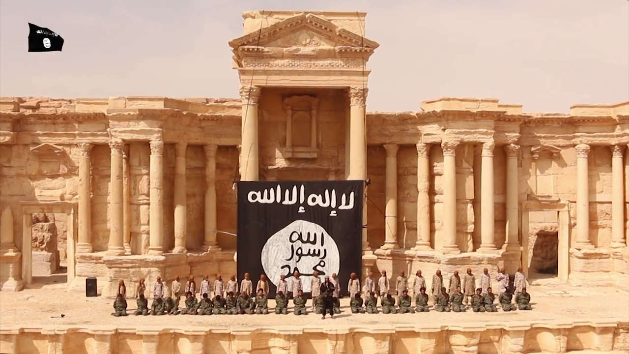 Islamic State executes 25 Syrian soldiers in Palmyra.