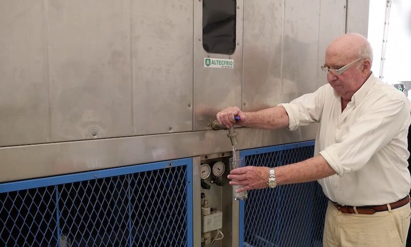 La máquina española que fabrica agua potable en el desierto