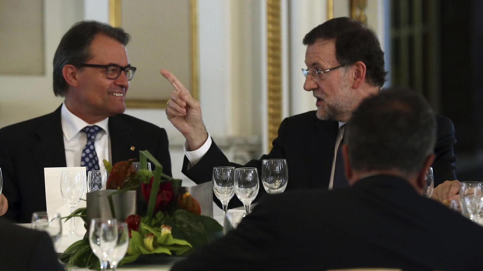 Rajoy se arma con nuevas vías legales para intervenir ante una secesión de Mas Elecciones Generales 2015