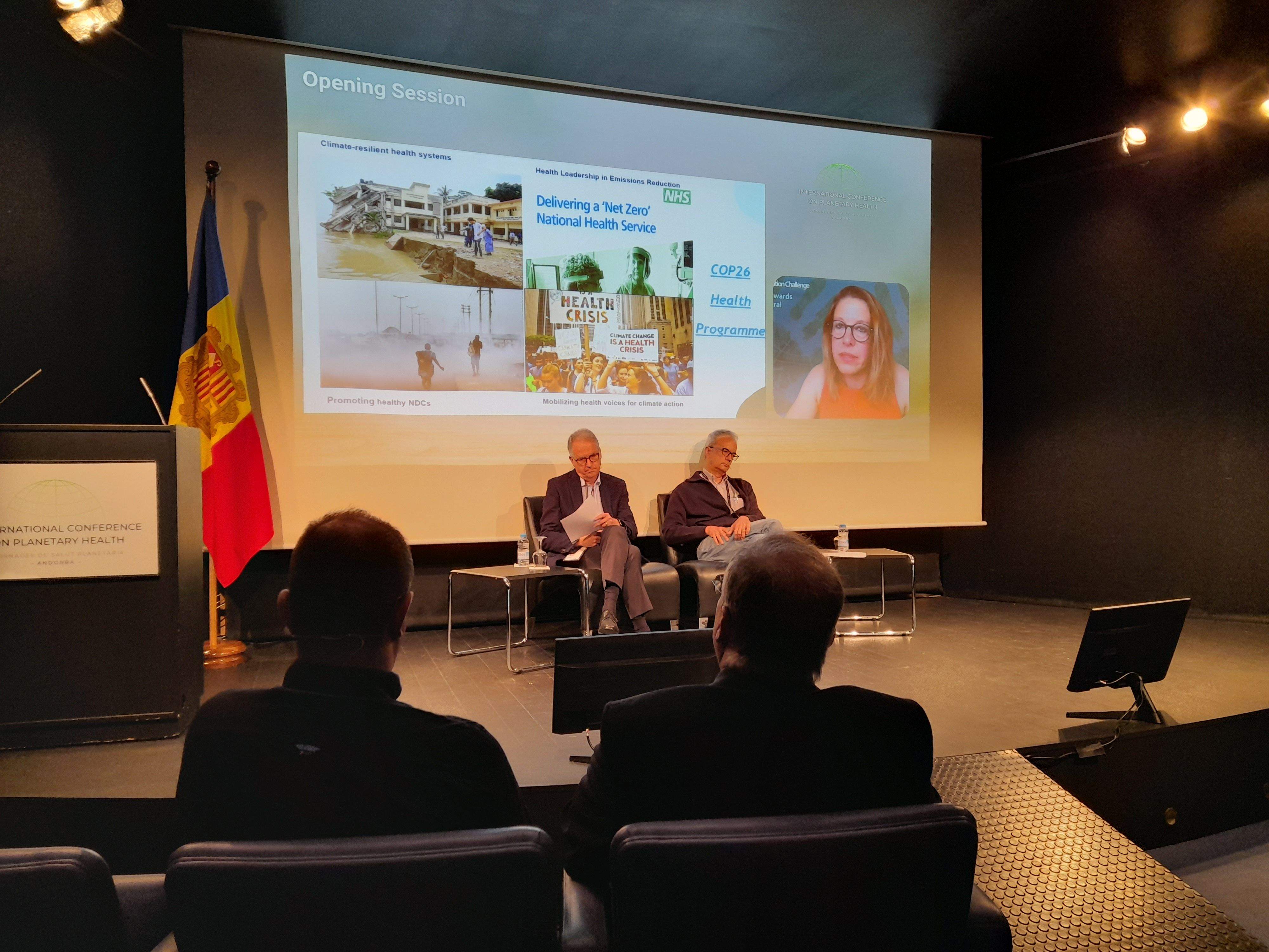 Un instant de les jornades de Salut Planetària.