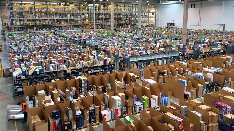 Amazon creará 1.000 puestos de trabajo con la ampliación de su almacén central para España