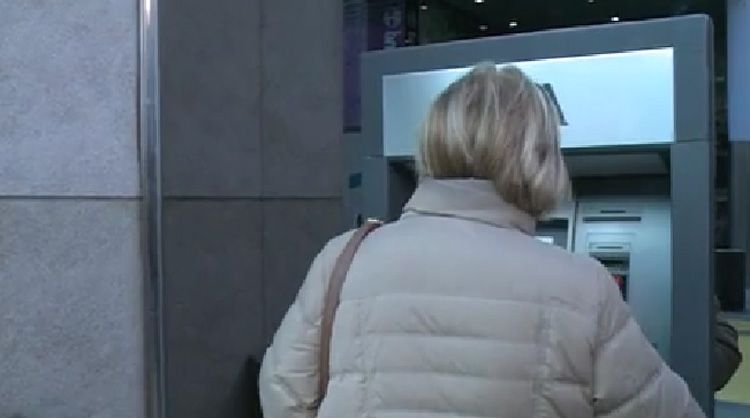 Clients de BPA denuncien que se’ls cobra el manteniment dels comptes congelats