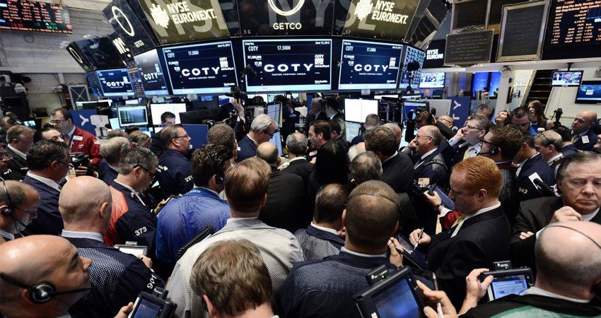 Wall Street da la puntilla al \'lunes negro\' europeo