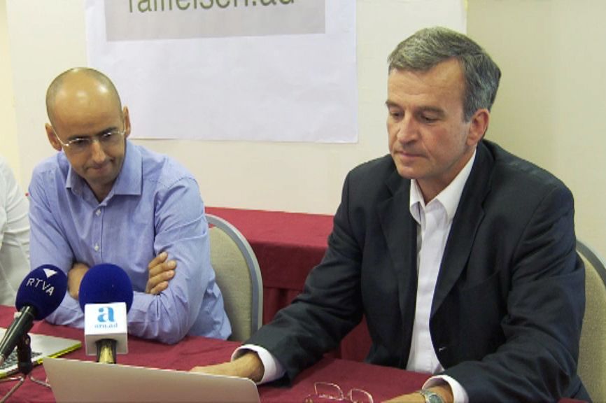 Els promotors de \'raiffeisen.ad\' lamenten que l\'AREB no hagi plantejat als treballadors de BPA alternatives al banc pont