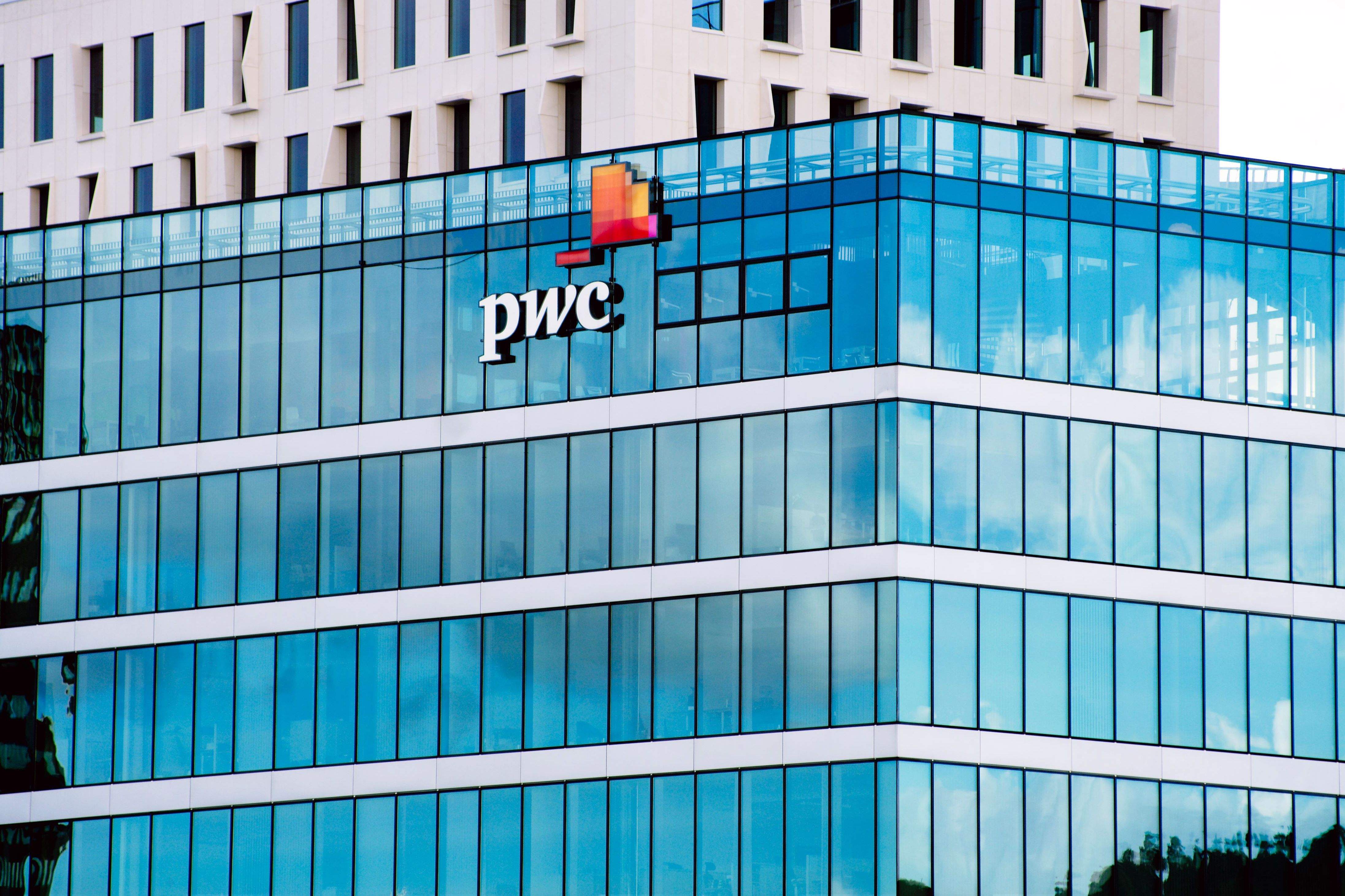Els consultors de PwC comencen a replegar-se després de mig any d\'auditoria a BPA