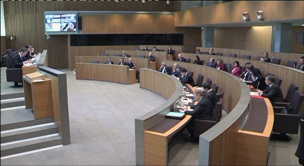 L\'oposició \'toca la cresta\' a Martí per l\'eufòria mostrada sobre la gestió de la crisi de BPA