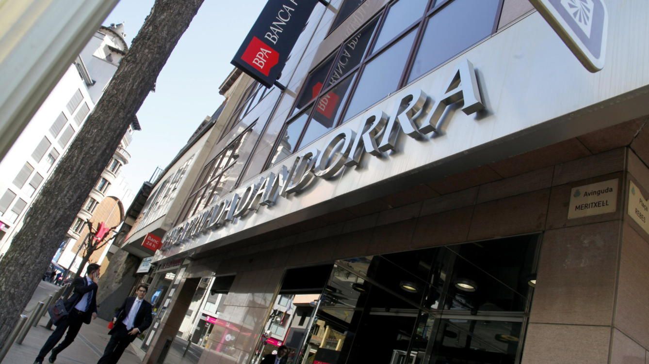 S\'intensifica el degoteig d\'acomiadaments a BPA