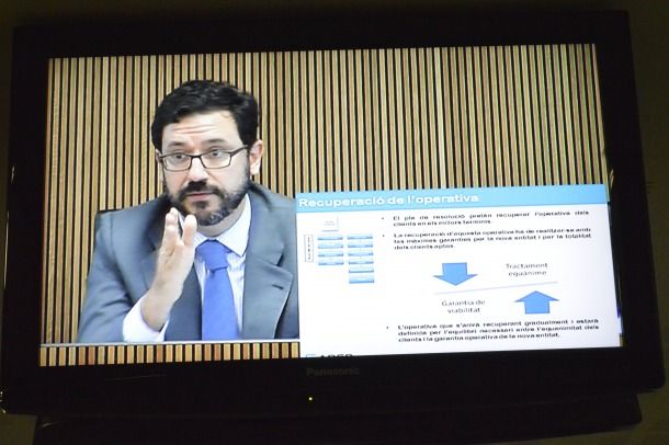 L\'AREB continua marejant la perdiu i ara situa al gener el trasllat de clients a Vall Banc