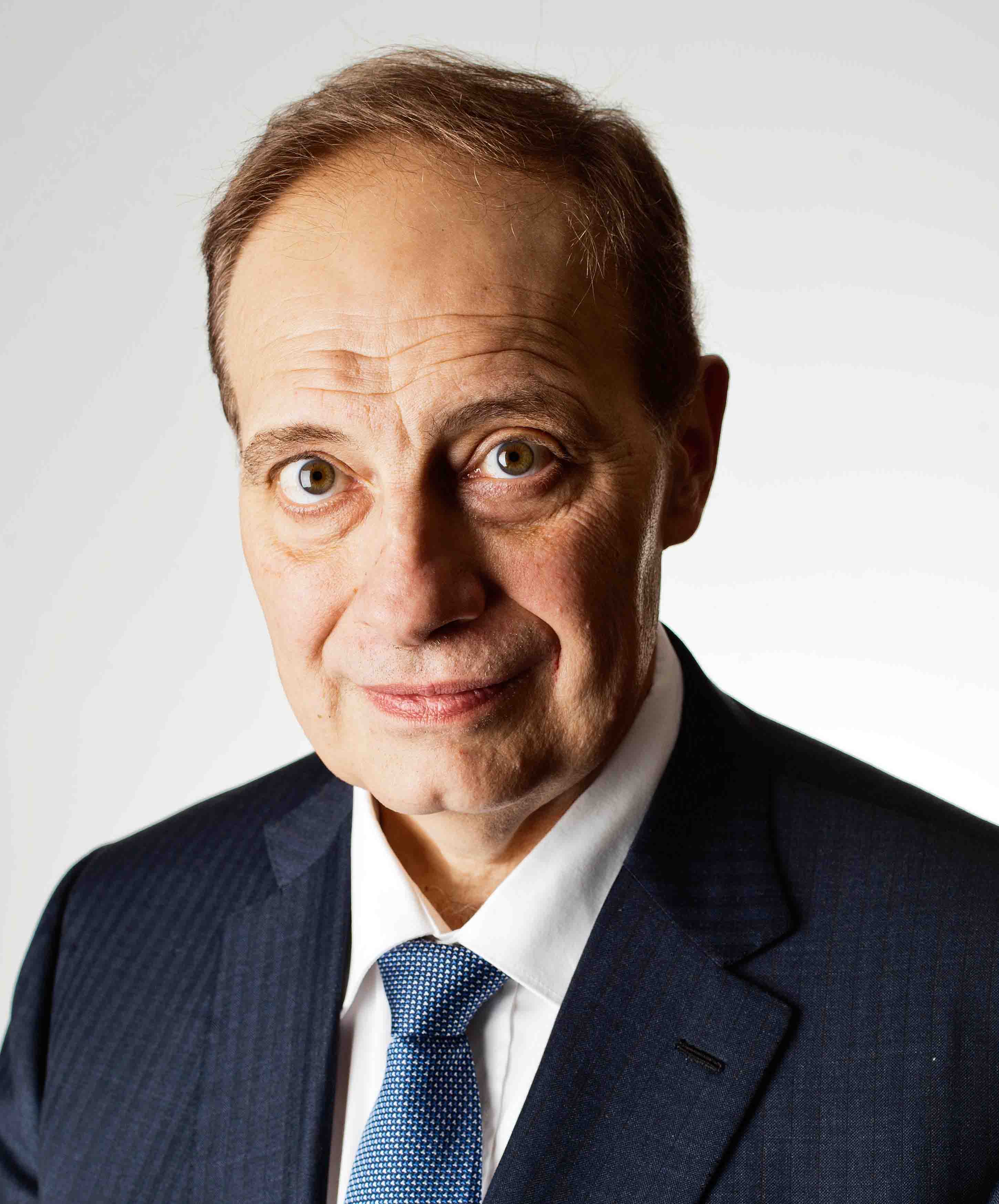 La migració de les dades de BPA cap a Vall Banc s\'ajorna \'sine die\'