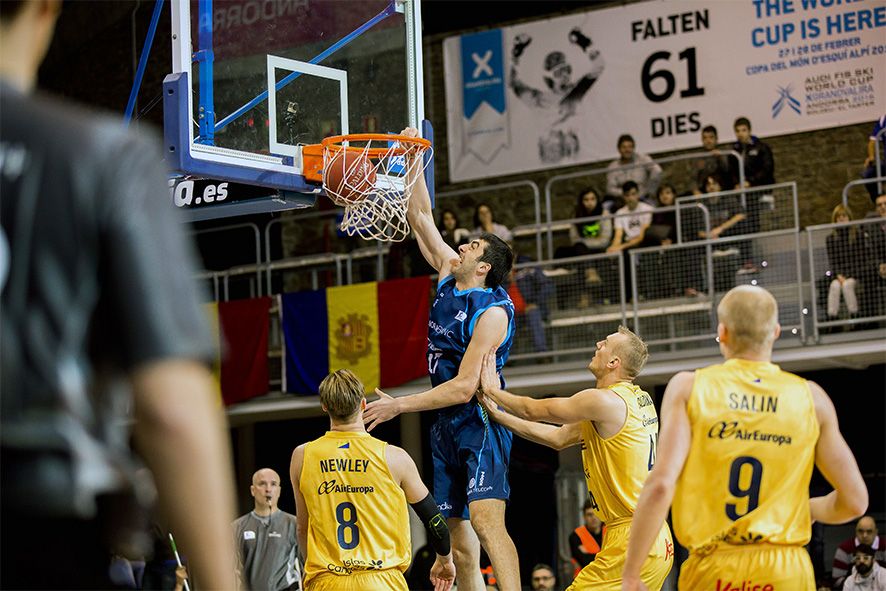 El MoraBanc s\'acosta una mica més a la Copa en derrotar l\'Herbalife (84-77)