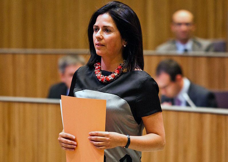 Després de negar-lo, ara DA reconeix el festeig amb Liberals per anar junts a la capital