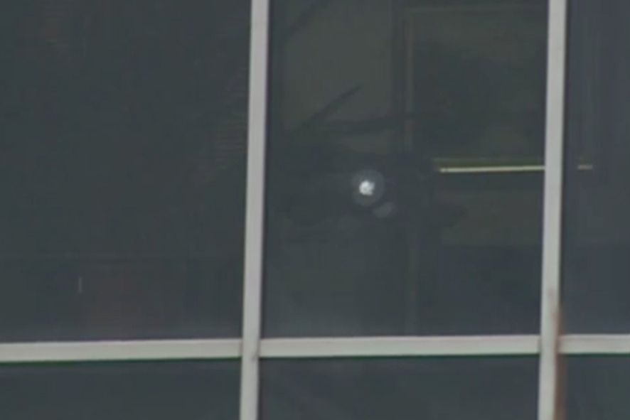 Judici ràpid, alliberament i jubilació del policia autor dels trets contra l\'edifici de l\'Obac