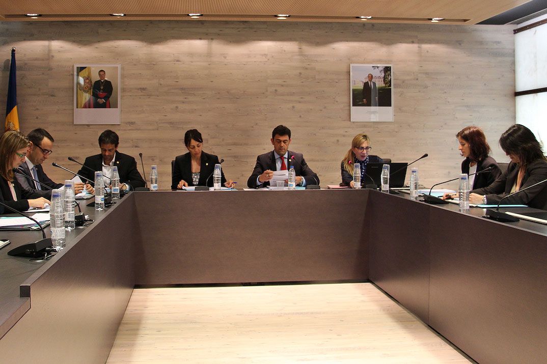 El comú d\'Ordino \'maquilla\' com a provisional la designació de l\'arquitecte sancionat per justificar-ne la destitució