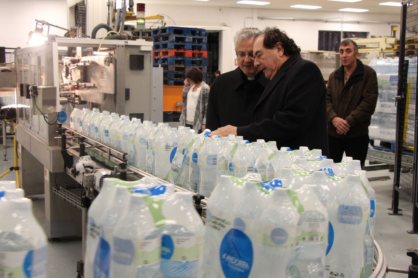 Una cascada d\'accions judicials penja sobre el cap del \'norovirus d\'Arinsal\'