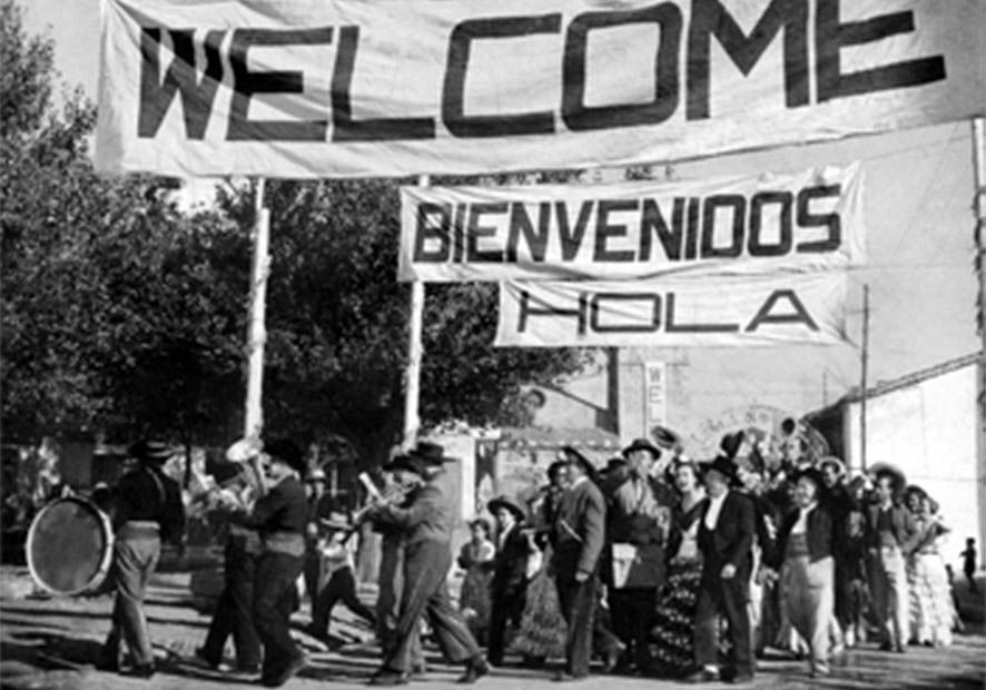 \'Bienvenido, Mr. Marshall\' (2)