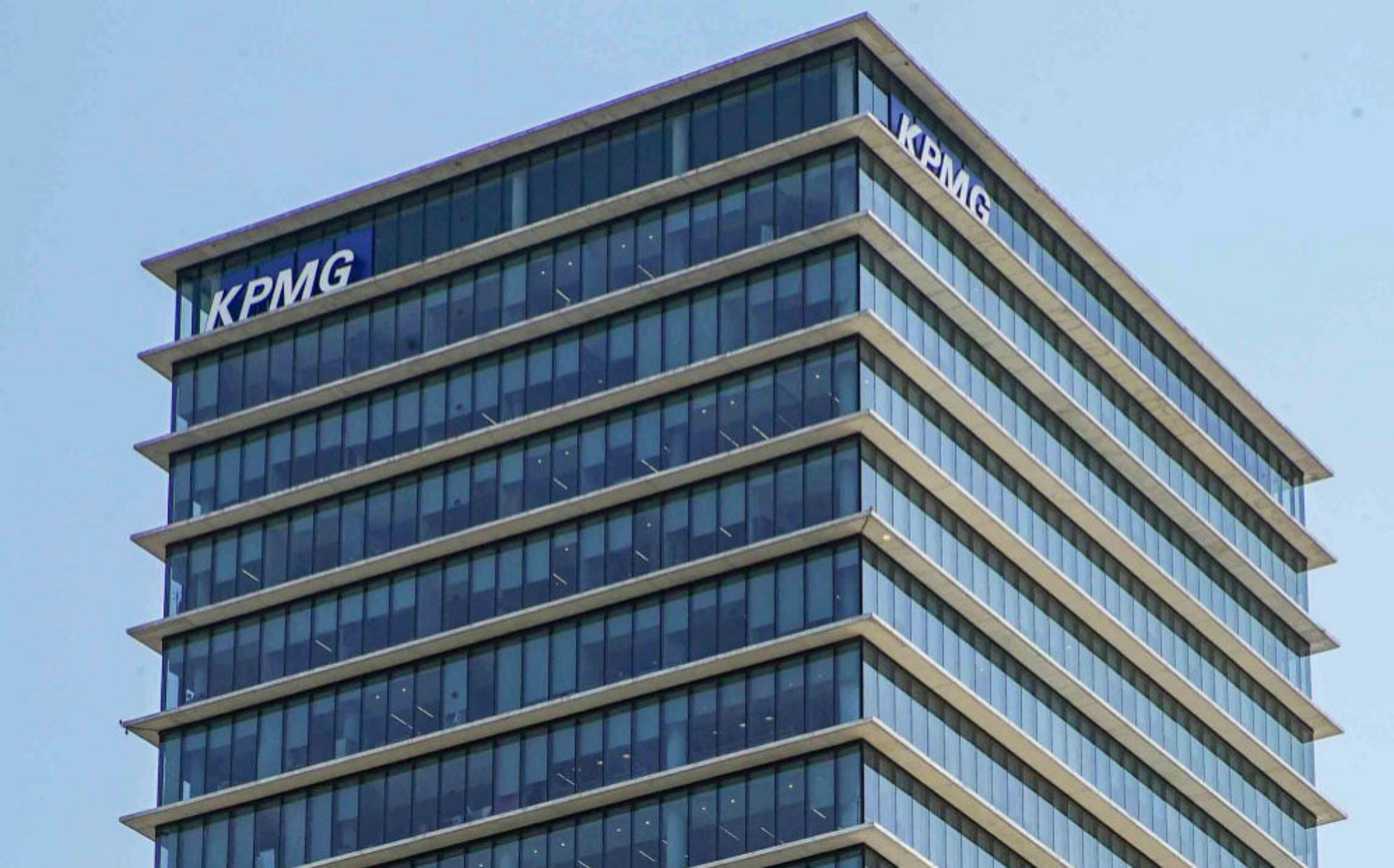 Imatge d'una seu de KPMG. Imatge d'una seu de KPMG.