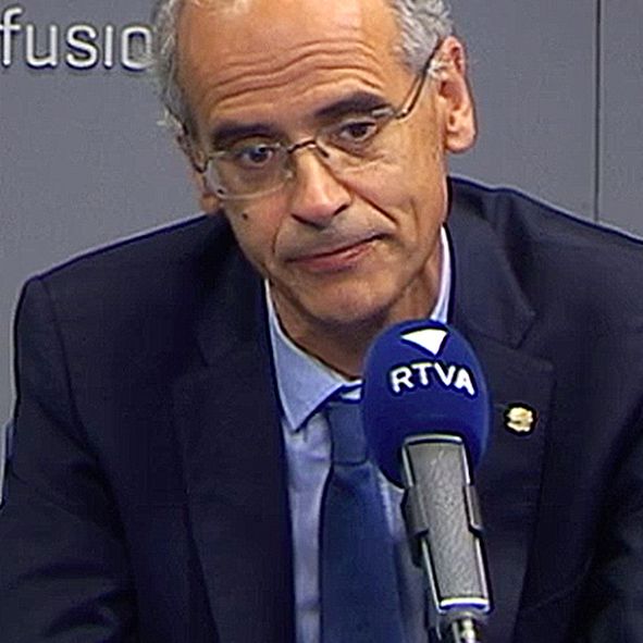 Martí deixa caure que si la pressió pels vincles entre el \'cas Pujol\' i el \'cas BPA\' es fa \"insostenible\" podria \"avançar les eleccions\"