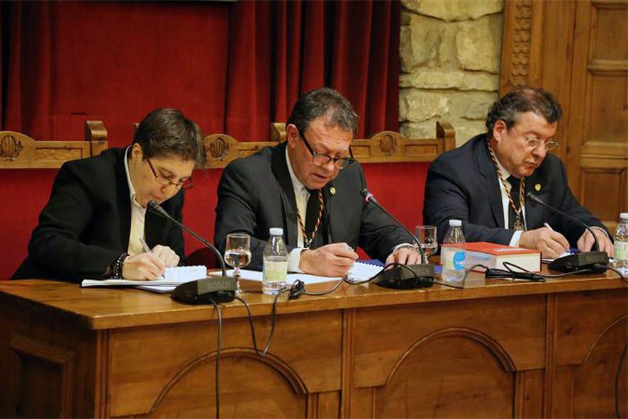 El 6 d\'octubre es perfila ara com la data per l\'aprovació dels comptes i la reunió de poble a Sant Julià