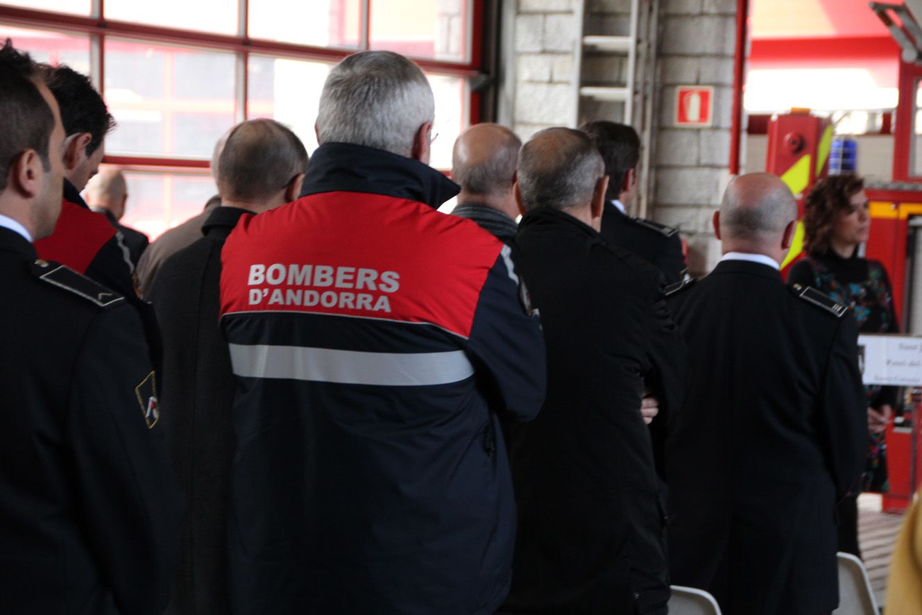 L\'Associació de Bombers sí que es reunirà amb DA per \"retreure-li els incompliments\"