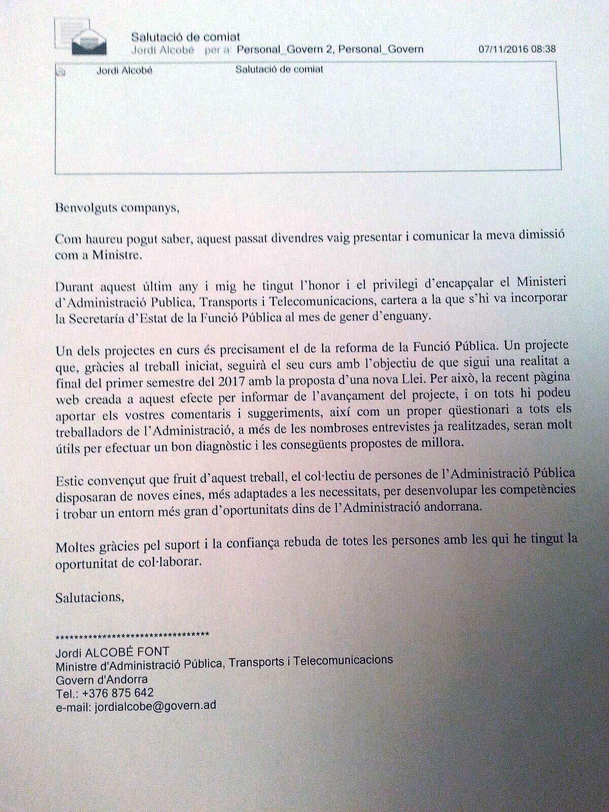 Alcobé s\'acomiada dels funcionaris augurant l\'èxit de la reforma de la Funció Pública