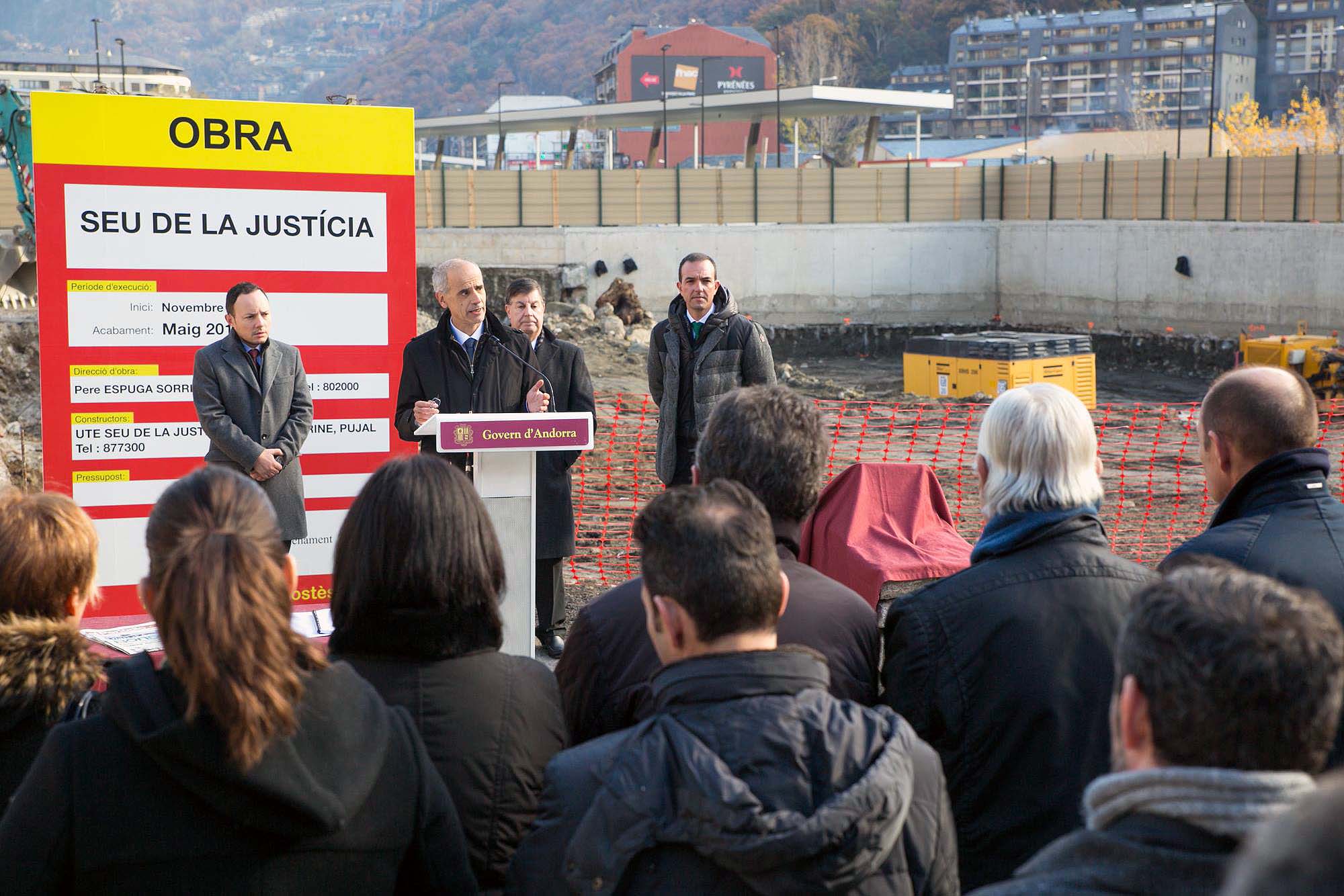 Martí manté activa la recerca de ministre \'per combatre\' els funcionaris