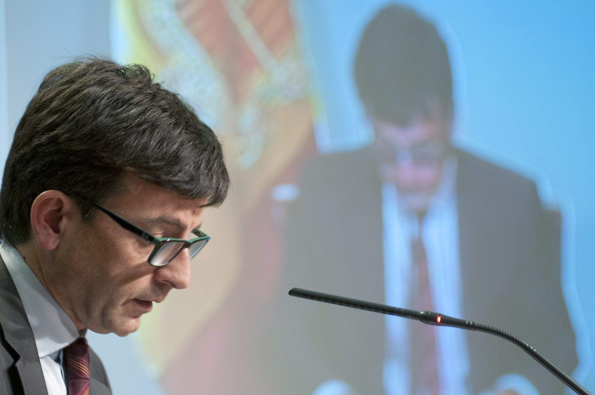 Jordi Cinca durant una compareixença quan era ministre portaveu.