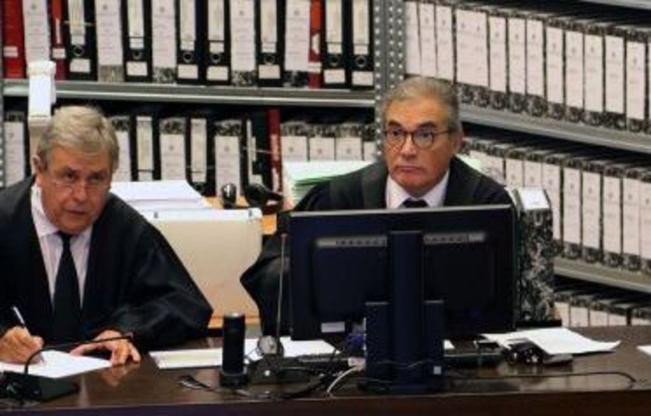 Enric Anglada i Josep Maria Pijuan van coincidir en l'inici del judici del 'cas BPA'.