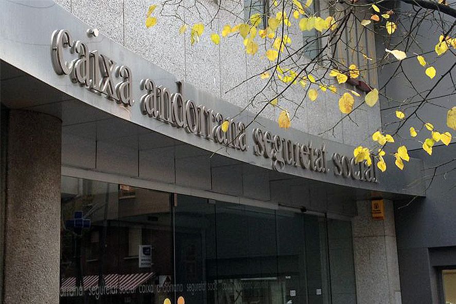 La Justícia considera que les primes d\'acompliment que històricament pagava la CASS són un \"avantatge social adquirit\"