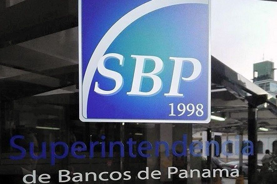 Panamà liquida la filial de BPA i torna a tocar la cresta a l\'AREB, que passa el mort a Credit Suisse