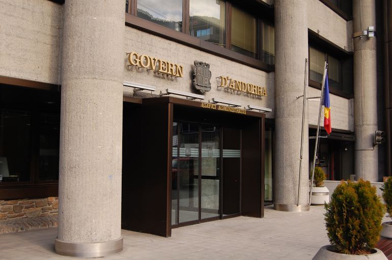 El PS pretén saber perquè l\'administració recorre a empreses de treball temporal per contractar personal... que no acaba sent temporal