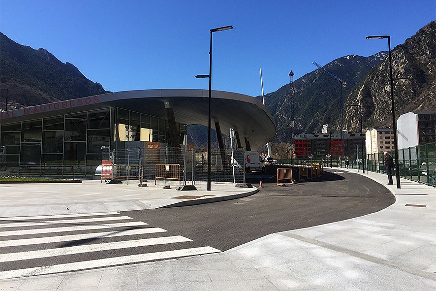 Malestar en la concessionària de la futura estació d\'autobusos per l\'obertura d\'un carrer paral·lel