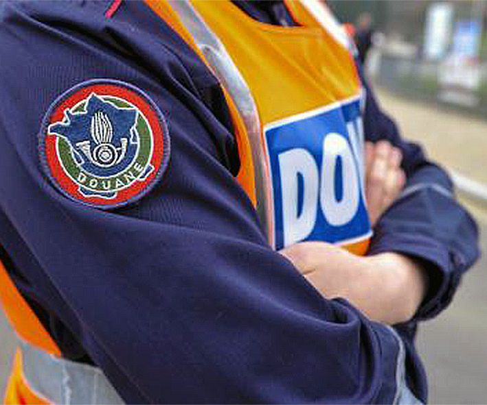 Quan la \'guerra\' al Pas entre xarxes de contrabandistes trinxa les cames als \'fardistes\'