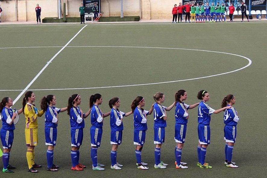 Sense feina per poder defensar els colors (de la selecció femenina de futbol)