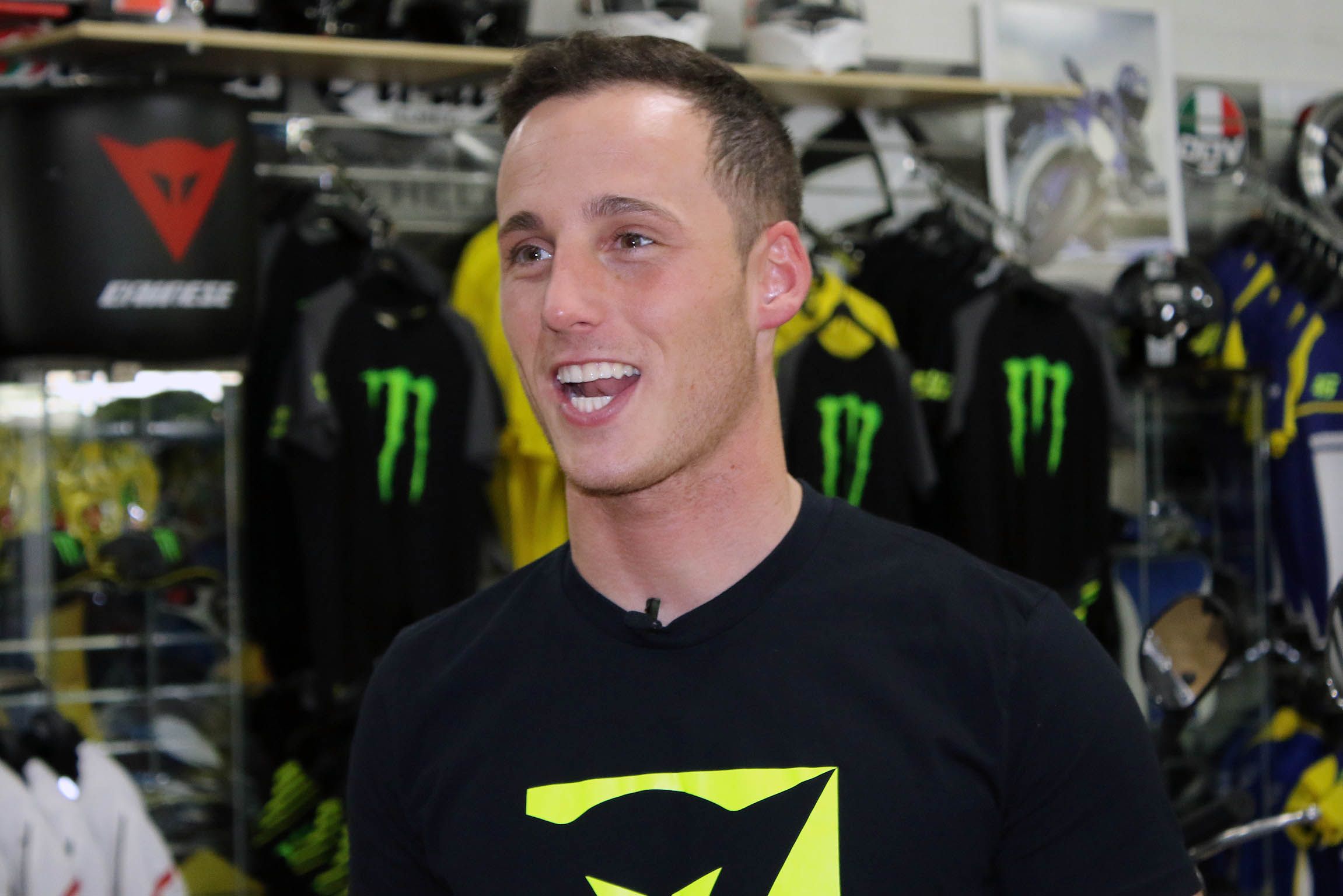 Pol Espargaró o el pilot de domicili desconegut i deute (que li reclama un arquitecte) per conèixer