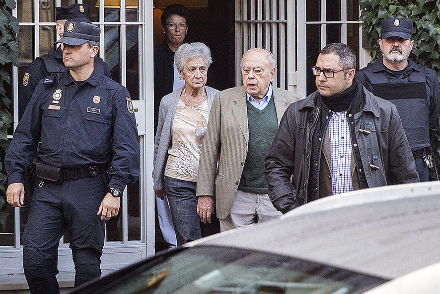 Els Pujol enviaven xofers a Andbank perquè executessin les retirades de diners en efectiu