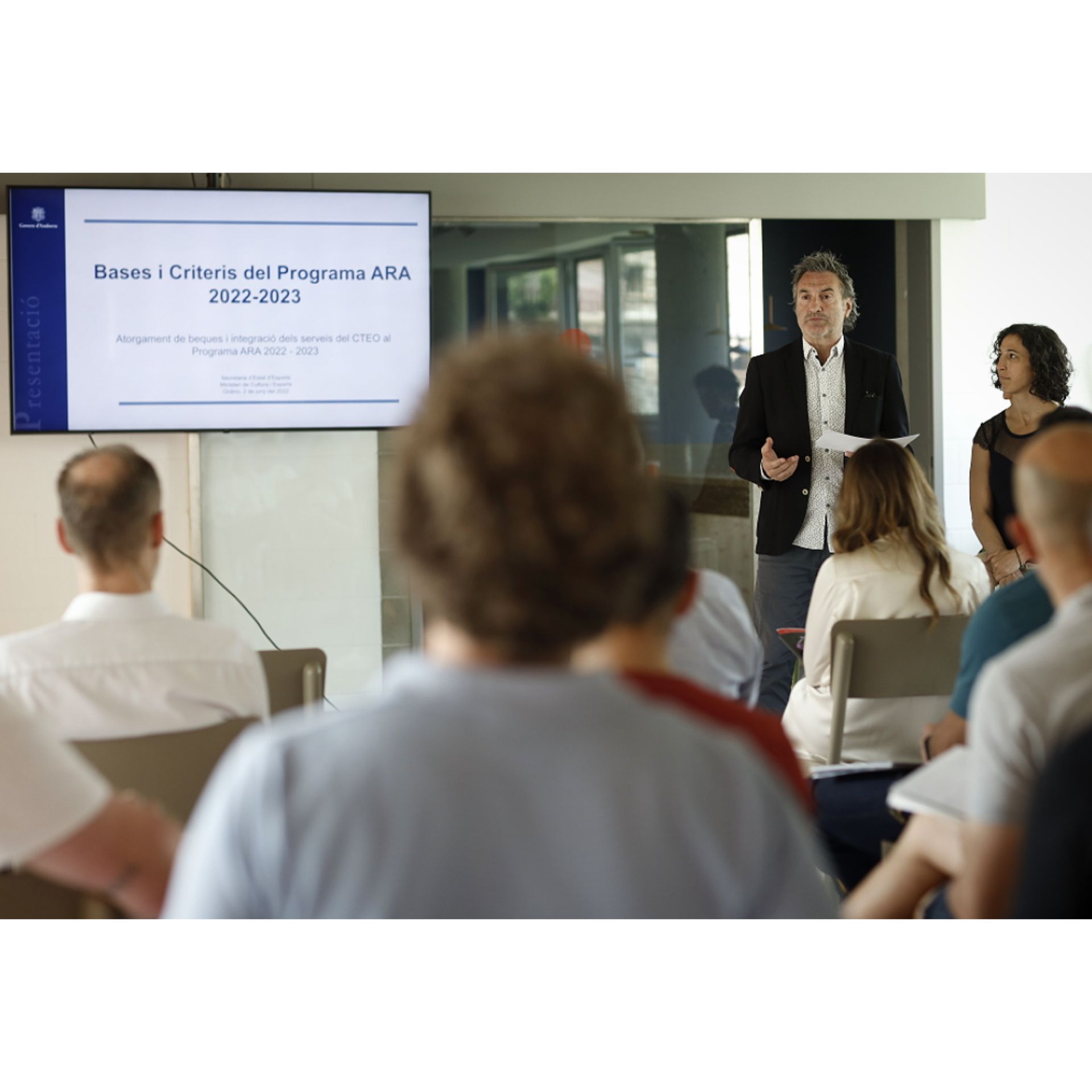 Presentació dels nous criteris de les beques ARA.