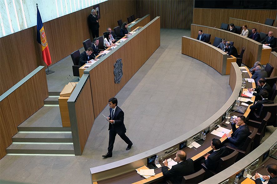 El delicte fiscal ja és aquí: qui defraudi 75.000 euros o més s\'arrisca a anar a la presó