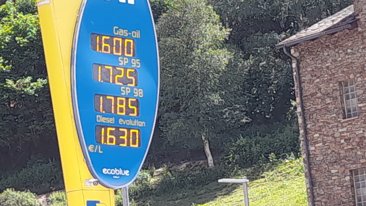 Preus dels carburants aquests dies a un benzinera del país.