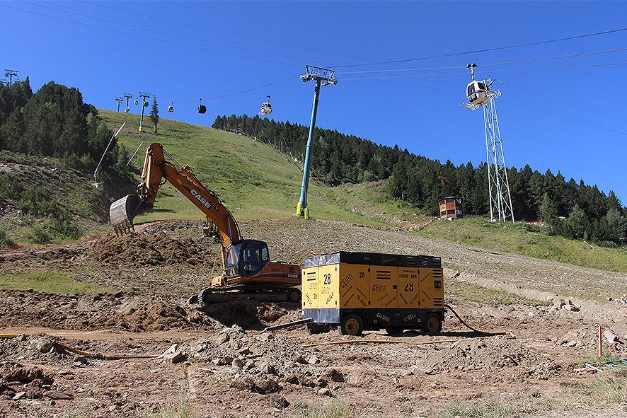 Casa Calbó lamenta ara que les obres de la plataforma generen queixes entre els clients dels seus hotels