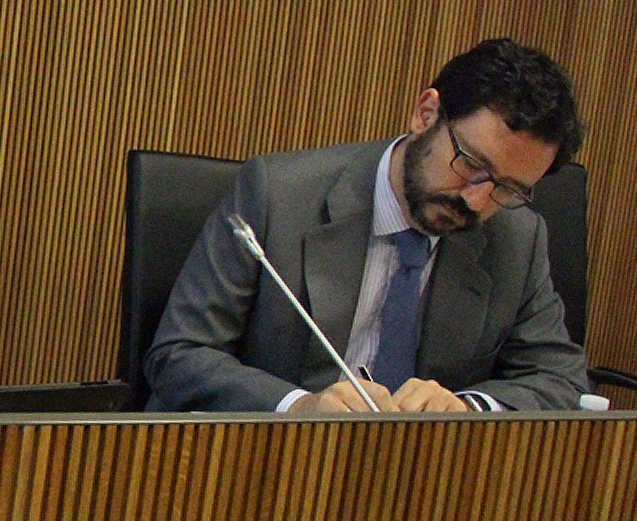 El dia que a Goyache el seu banc espanyol li va bloquejar el salari de l’AREB perquè “venia d’Andorra”