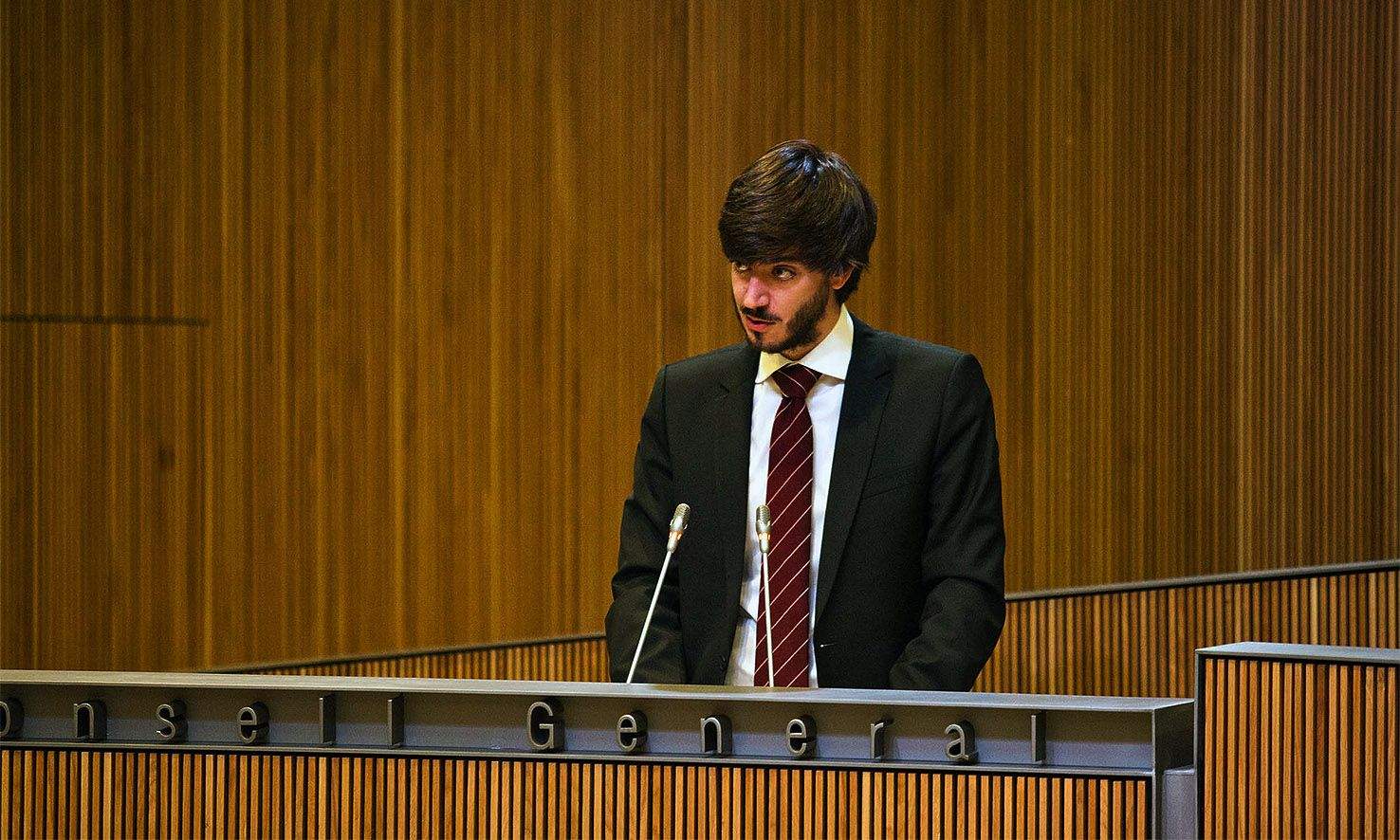 Ventallot del demòcrata Enseñat al Govern per intentar colar una disposició legal retroactiva