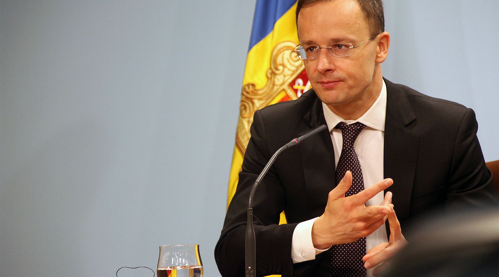 Hongria fa costat a Andorra per tal que la UE atorgui una transitòria per al tabac