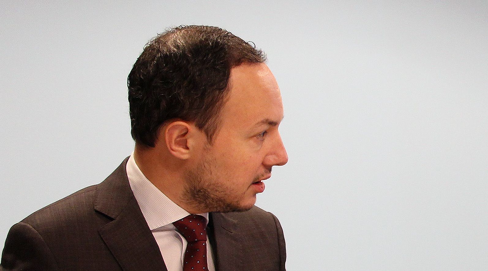 Espot carrega contra el PS per generar “sospites” sobre dues adjudicacions sociosanitàries