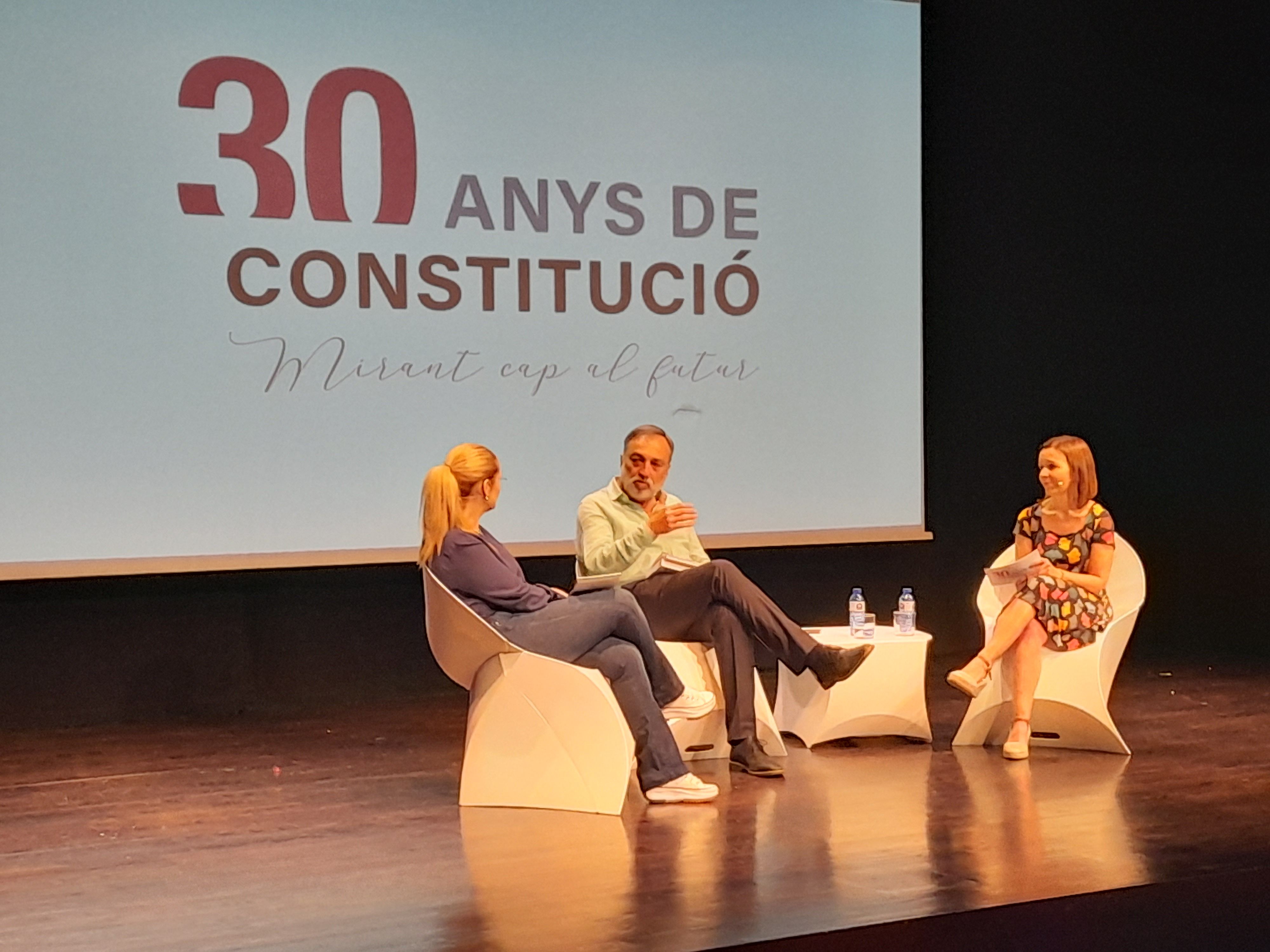 Vila i Pujol en un moment del debat.