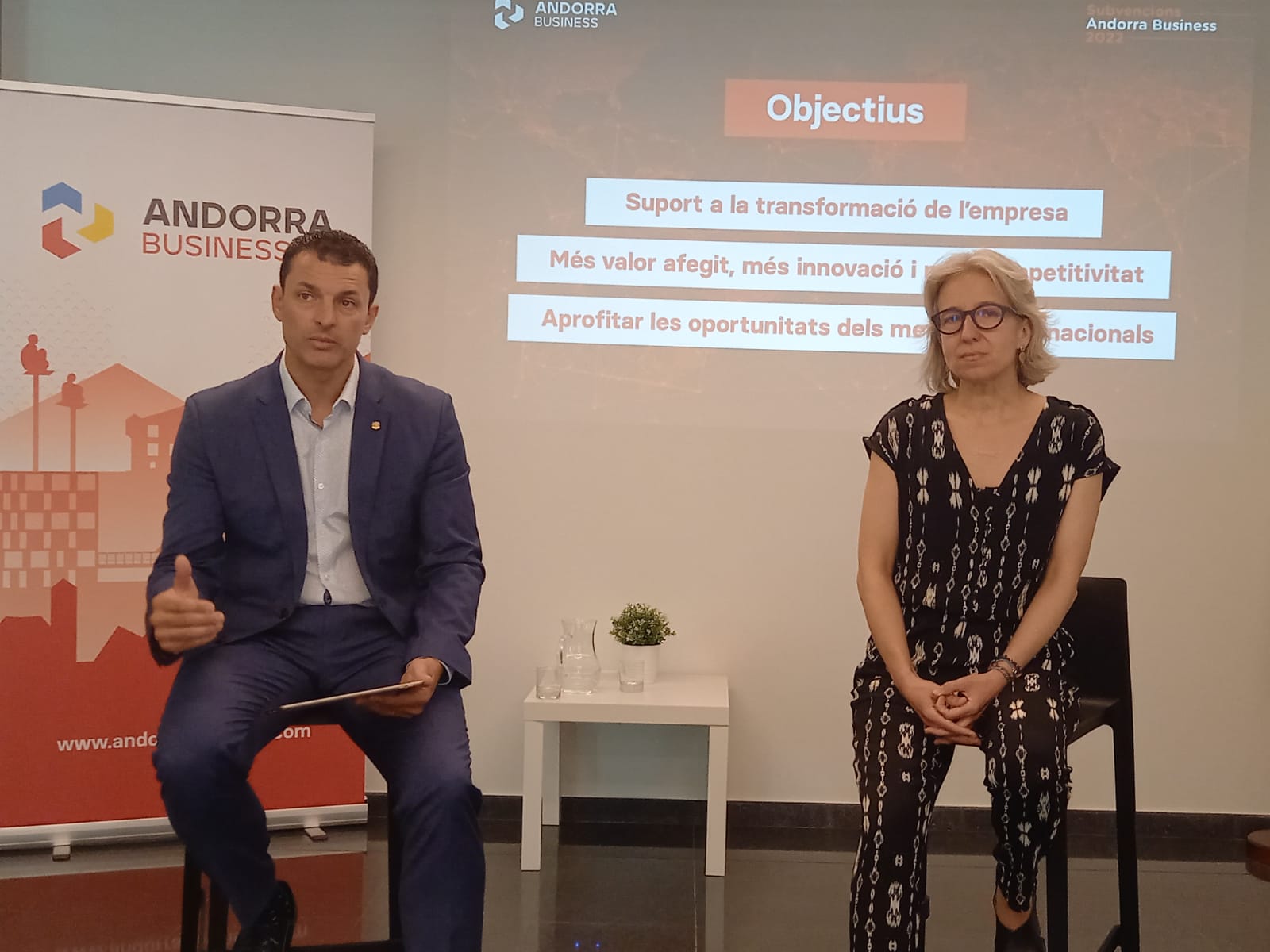 Gallardo i Hidalgo durant la presentació del programa de subvencions.