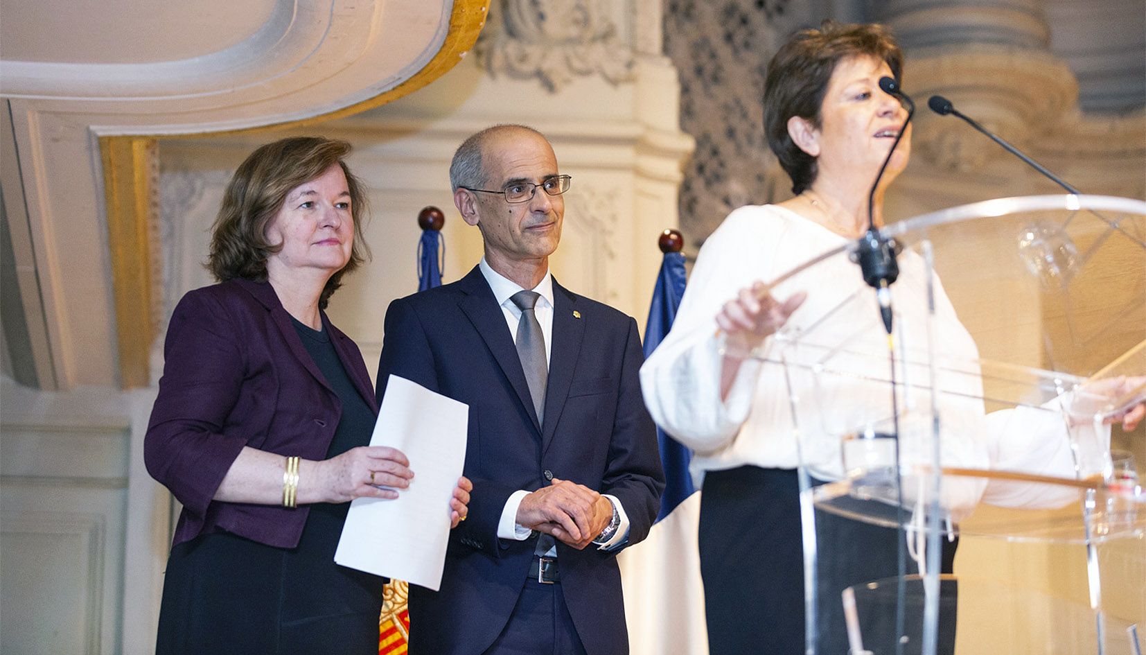La ministra francesa d’Afers europeus, Nathalie Loiseau, i el cap de Govern, Toni Martí, escolten l'ambaixadora del Principat a París. La ministra francesa d’Afers europeus, Nathalie Loiseau, i el cap de Govern, Toni Martí, escolten l'ambaixadora del Principat a París.
