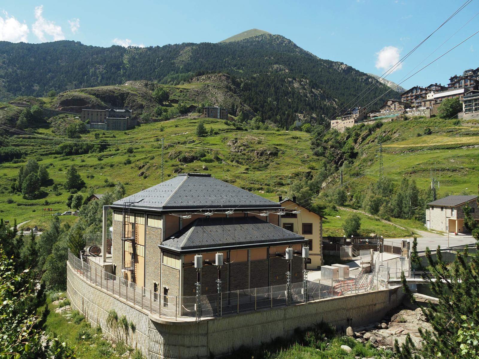 L'accidentat va anar a parar a la presa de Ransol.