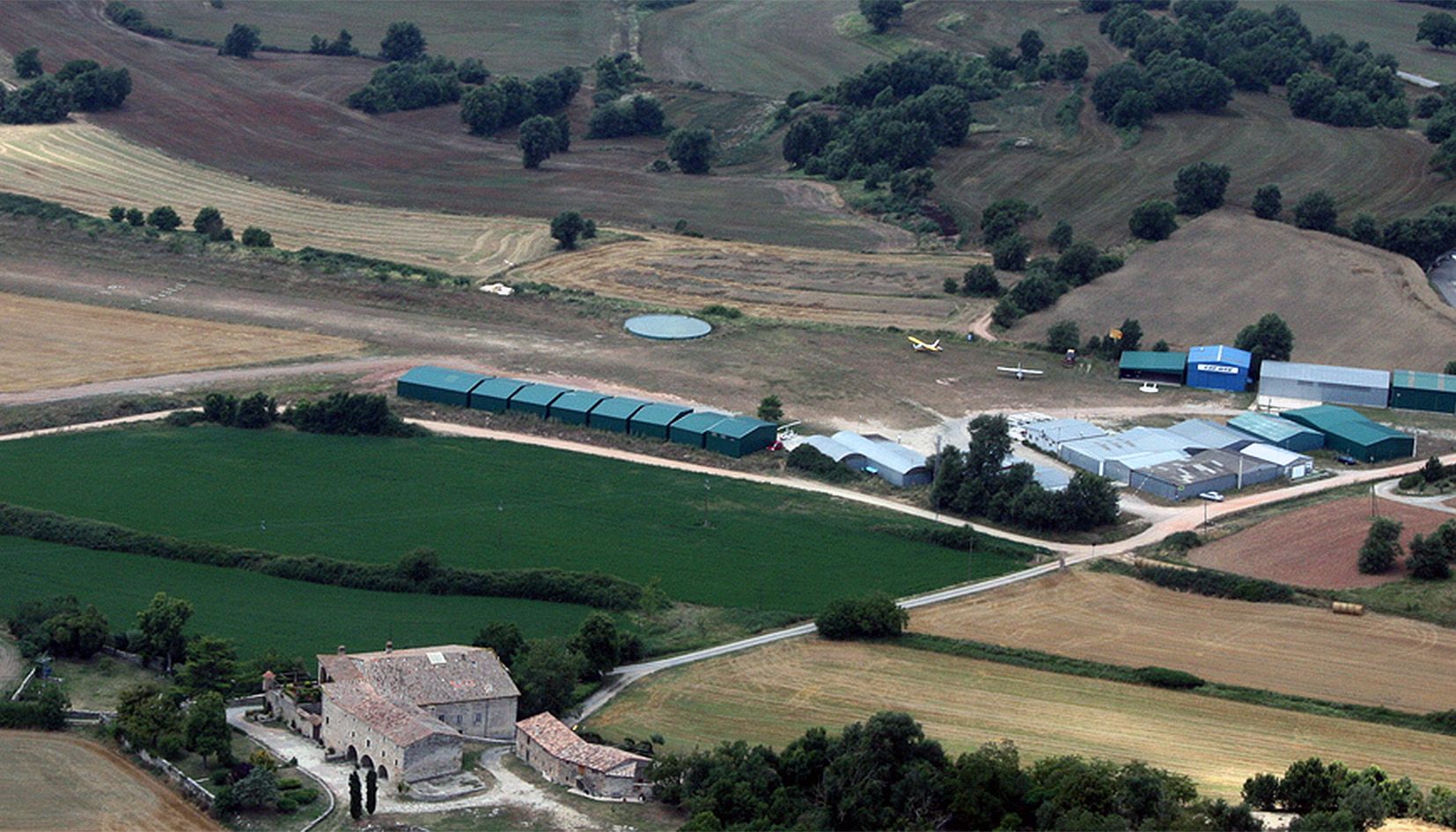 Vista de l'aeròdrom de Moià-el Prat.